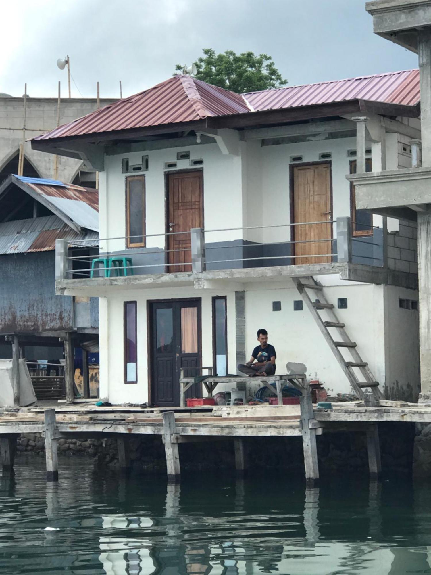 Ora Komodo Home Stay Esterno foto