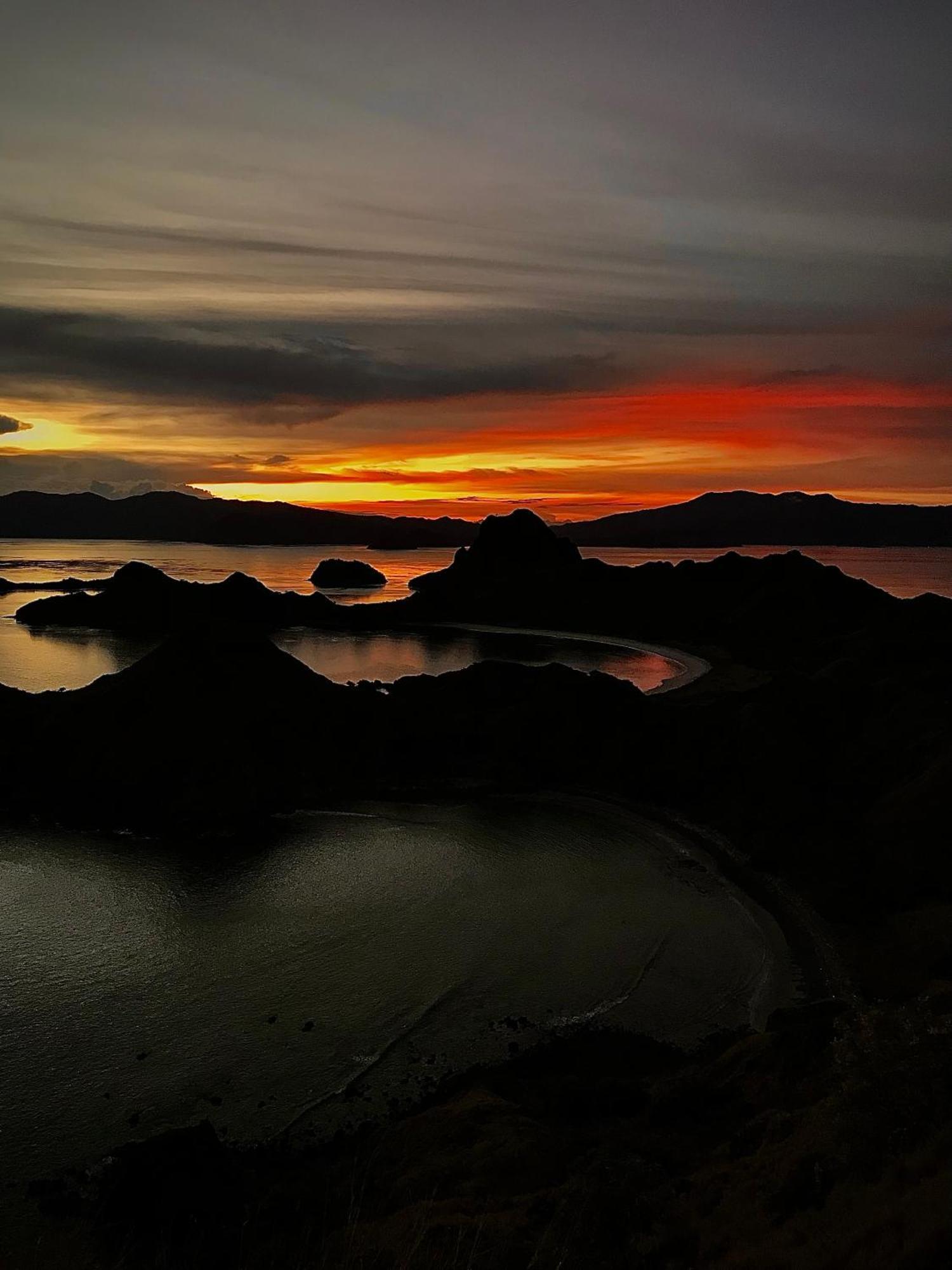 Ora Komodo Home Stay Esterno foto